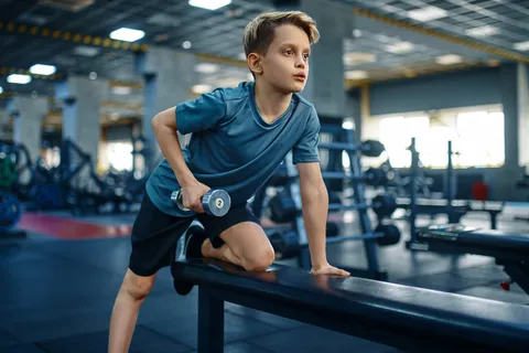 V jakém věku začít s posilovnou?